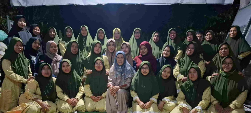 Dukung UMKM Halal, Mahasiswa KKN UMG Adakan Sosialisasi Sertifikasi