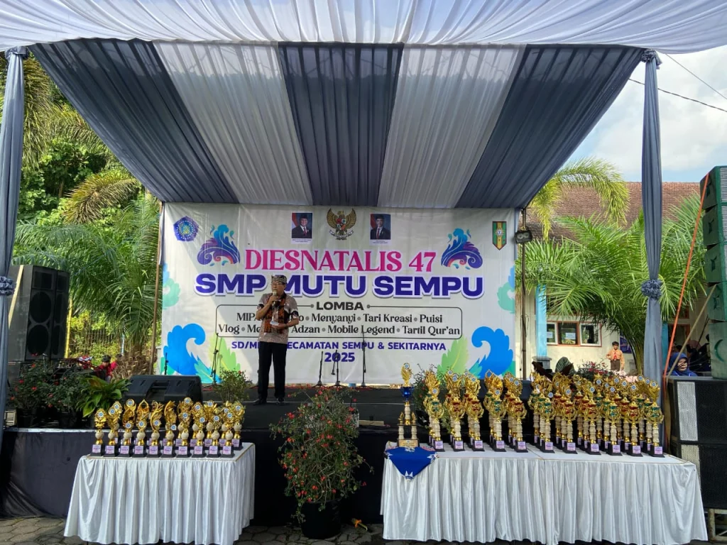 Kepala Sekolah Tekankan Keinginan untuk Wujudkan Anak Indonesia Hebat di Dies Natalis ke-47 SMP Mutu Sempu