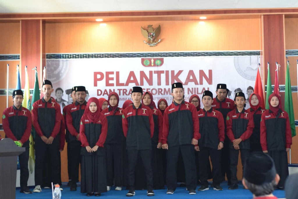 Pelantikan Pengurus PK IMM Ahmad Dahlan: Reaktualisasi Pemikiran Profetik Sebagai Landasan Pergerakan