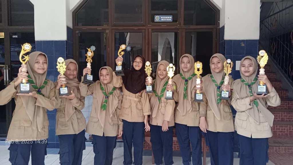 MTs Muga Sumberrejo Raih Juara Umum ME Award 2025