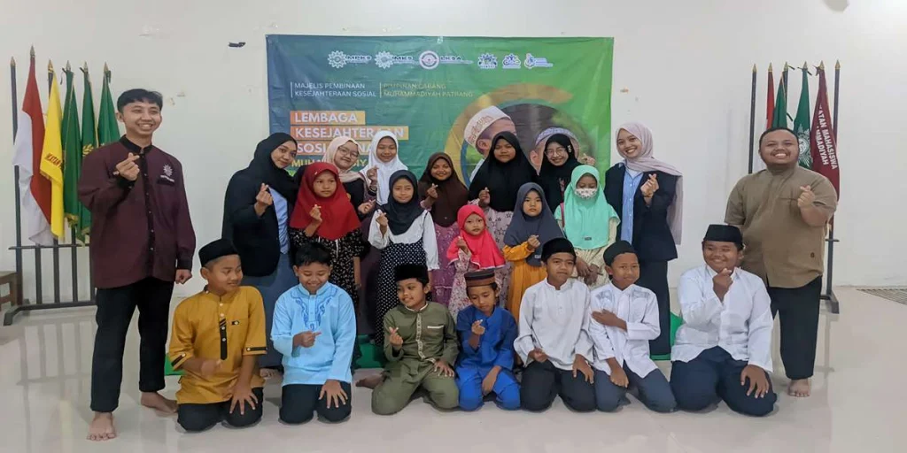Mahasiswa Keperawatan Unej Adakan Proyek Sosial di LKSA Nurul Husna Jember