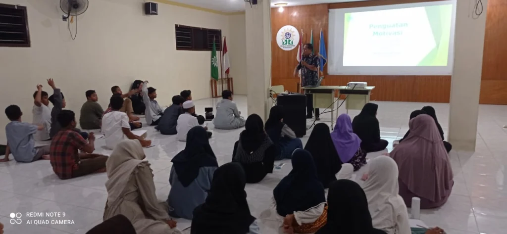 Motdarsek PCM Kebomas untuk Kesuksesan Siswa SD Muhammadiyah 1 Kebomas