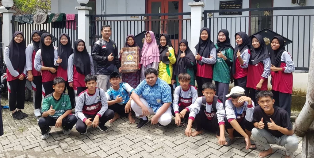 MA Muhammadiyah 1 Sumberrejo Sambut Bulan Ramadan dengan Bakti Sosial