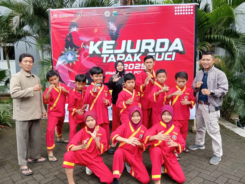 Tapak Suci MIM 14 Prestisius Menyala di Kejurda Pimda 023 Ponorogo 2025