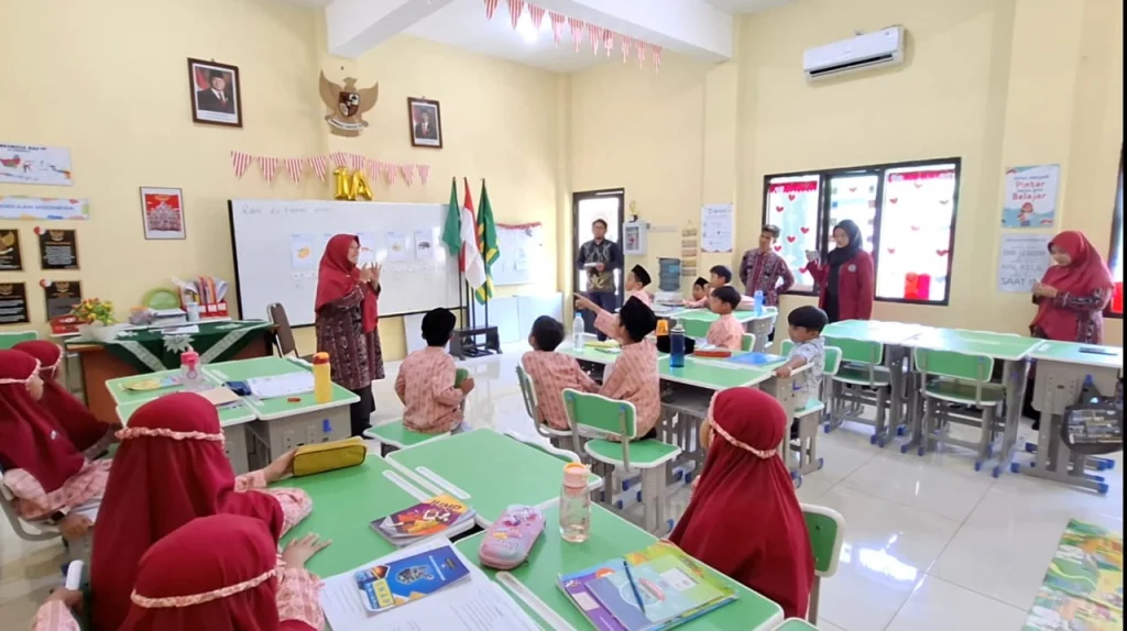 Open Class, Start Up Super Class Bersama Tim Pengabdian Kepada Masyarakat UMM