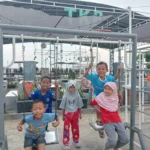 Saat Si Bocil Gabut, Orang Tua Ini Manfaatkan TKP sebagai Sarana Bermain dan Healing