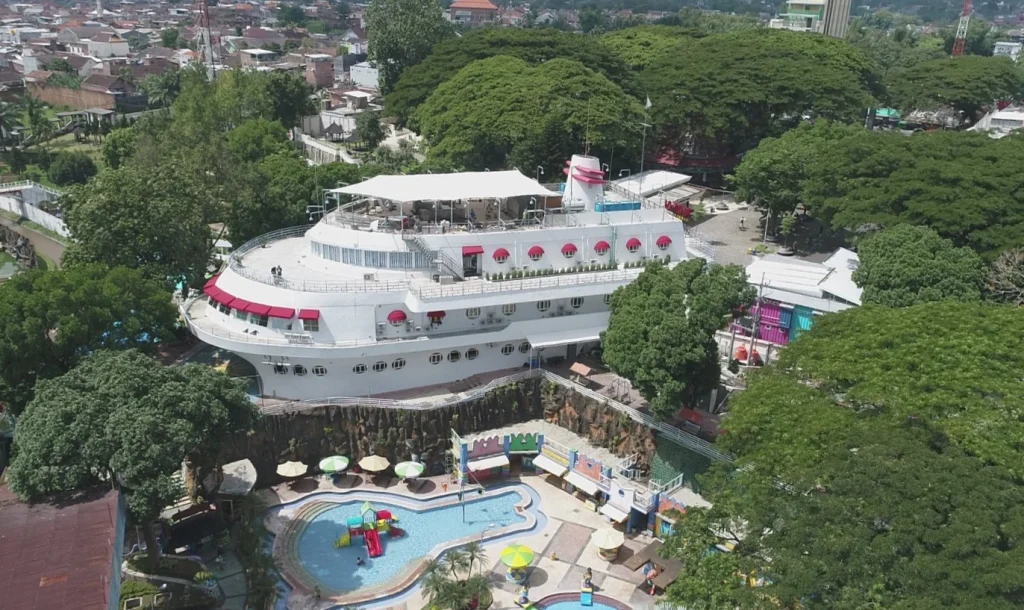 Kapal Garden UMM Tawarkan Nuansa Iftar di Kapal Pesiar