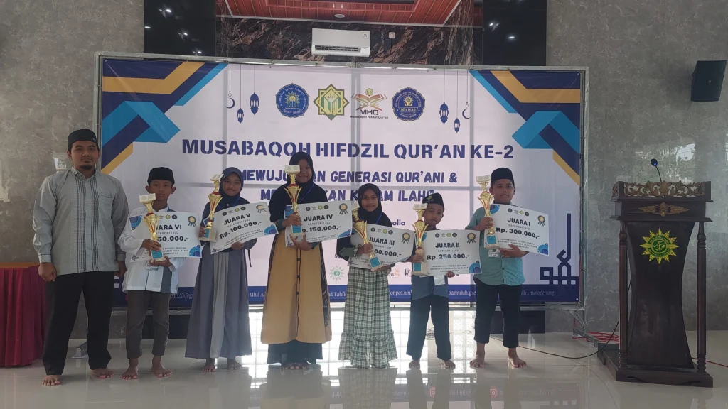 Musabaqah Hifdzil Quran Kedua di MI Islamiyah Mojopetung, Meningkatkan Semangat Muroja’ah Al-Quran