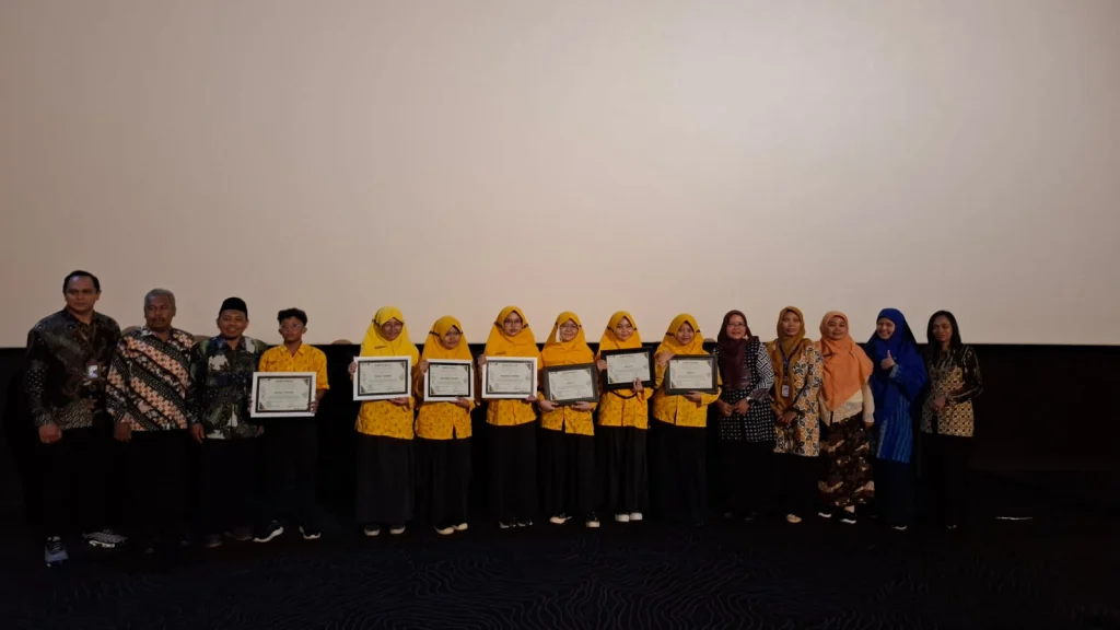 Tayang di Bioskop! Festival Film Indie SMP Muhammadiyah 1 Sidoarjo