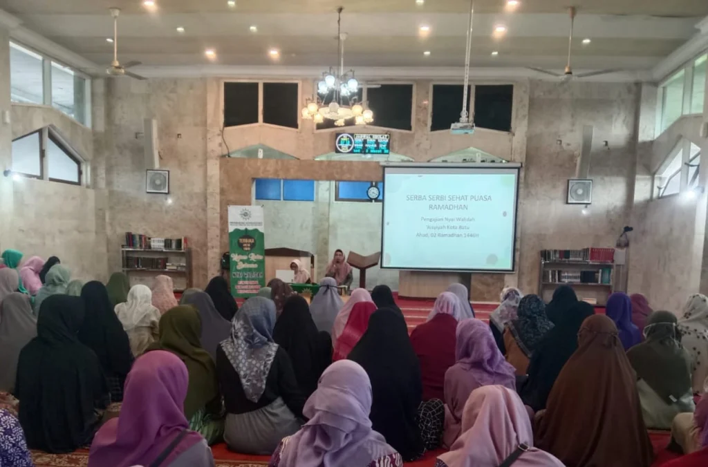 Kajian Ramadan PDA Nyai Walidah Kota Batu: Serba-Serbi Sehat Puasa Ramadan