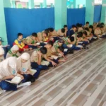 Murid SD Muhammadiyah Kota Blitar Mengikuti Tadarus Ramadan