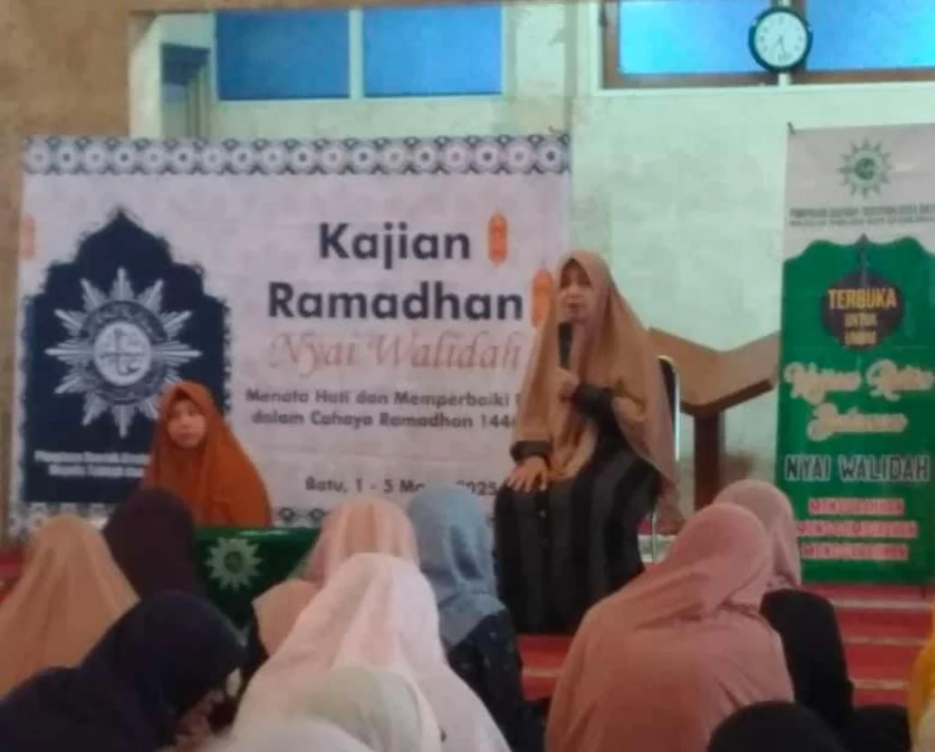 Bagaimana Menjadi Wanita yang Dirindukan Surga?