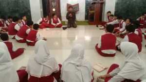 Murid SD Muhtar Dalami Kisah Turunnya Al-Qur’an