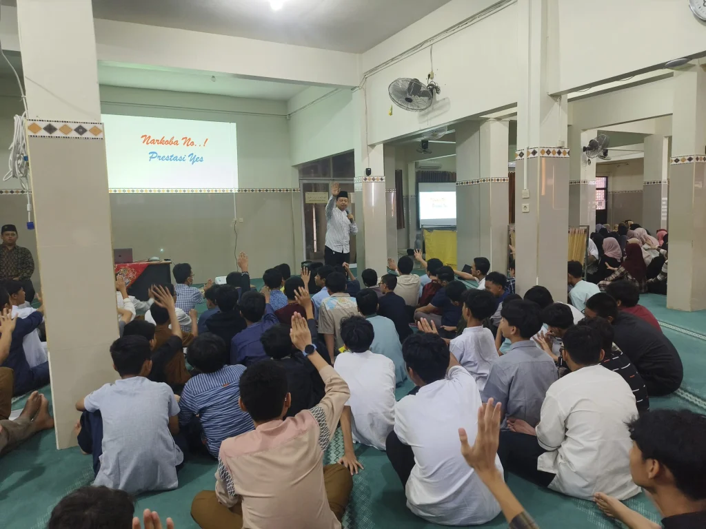 SMP Musasi: Narkoba No, Prestasi Yes!