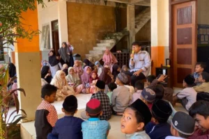 Santri An-Nur Sidoarjo Ikut Mengajar di SD Muhammadiyah Kangean dalam Safari Dakwah