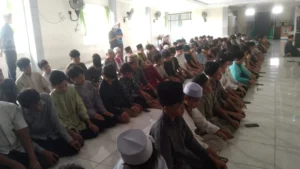 Bentuk Karakter Siswa, SMP Muhammadiyah 1 Surabaya Gelar Shalat Dhuha Berjamaah