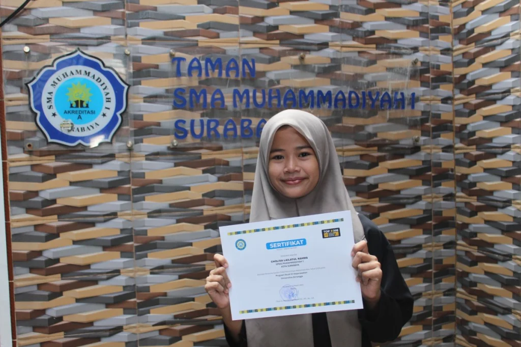 Smamsa Menyala, Salah Satu Siswinya Raih Golden Ticket ke Universitas Airlangga