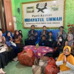 Islamic Charity Ramadan FAI Umsida: Awali Kolaborasi Antar Ormawa dengan Baksos