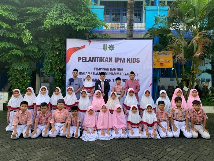 Pelantikan IPM Kids SD Muwri 2025/2026: Membangun Pemimpin Cilik Berkarakter Islami