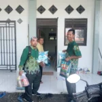 Jelang Idul Fitri, Guru dan Karyawan Ponpes Al-Ishlah Sendangagung Terima Insentif