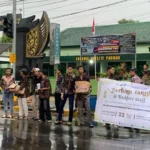 IPM dan Dewan Amaliyah Smamusix Karangasem Bagikan 300 Paket Takjil Gratis