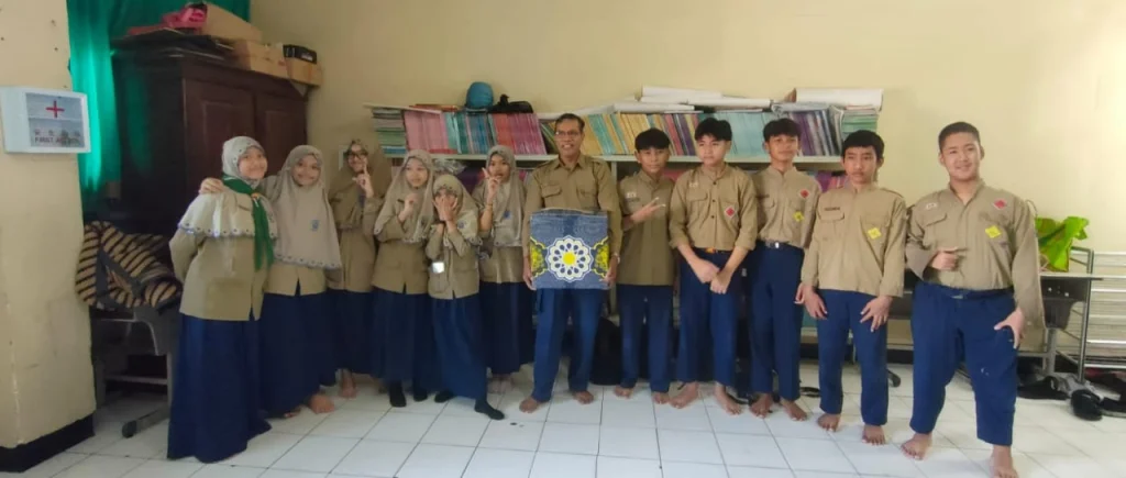 Guru SD Musix Kena Prank Muridnya