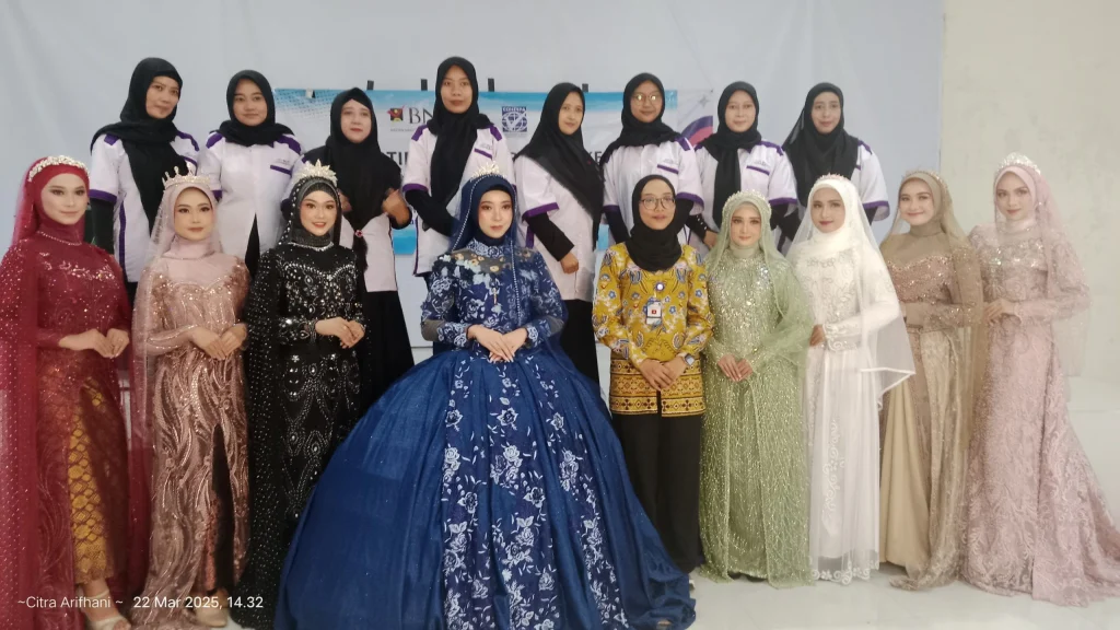 PCA Sepanjang dan UPT BLK Surabaya Latih 16 Peserta Jadi MUA Profesional