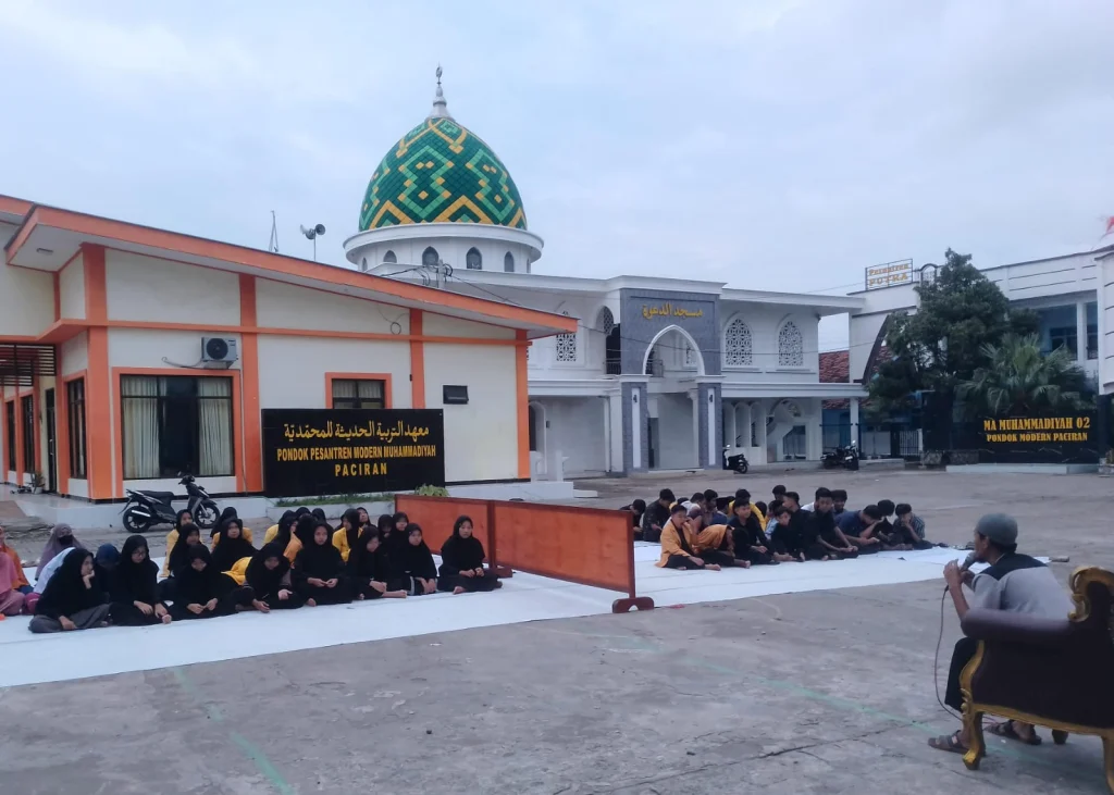 PR IPM se-Ponpes Modern Paciran Gelar Kajian dan Buka Puasa Bersama Anak Yatim, Pererat Silaturahmi di Bulan Ramadan
