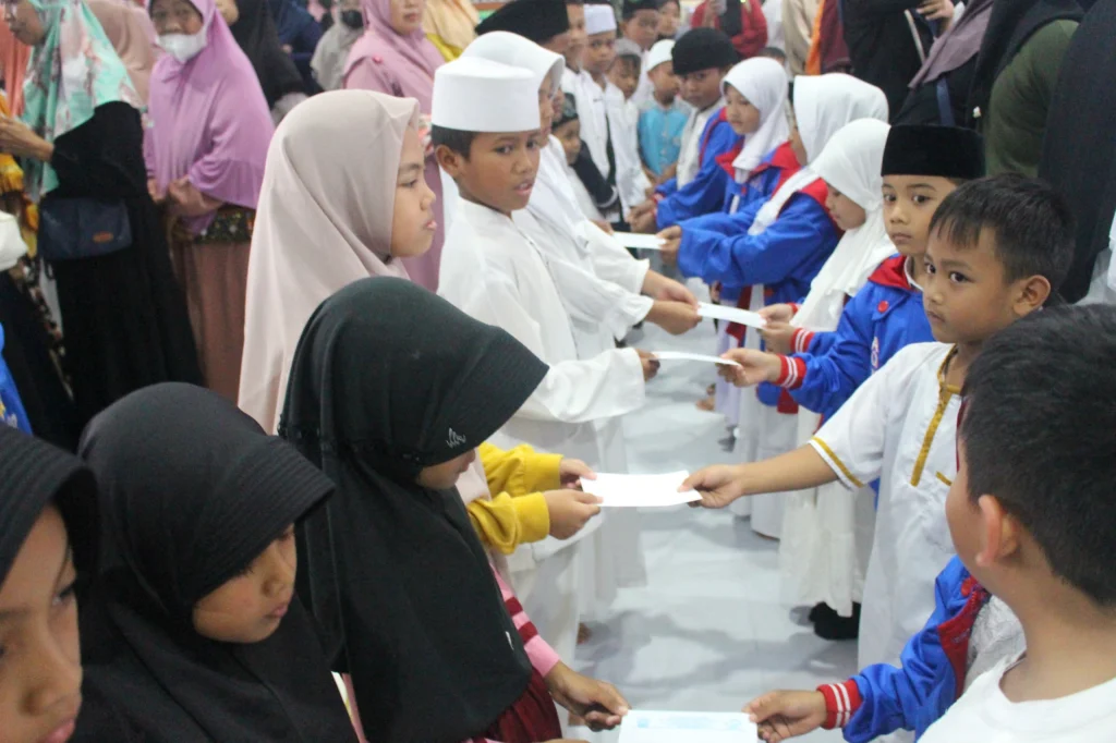 Safari Ramadan Ceria: TK Aisyiyah 1 Kota Probolinggo Santuni 157 Anak Yatim dan Dhuafa
