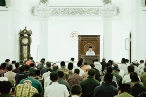 Ribuan Dosen dan Pegawai UMM Diajak Iktikaf Berjamaah UMM