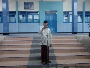 Guru Ikhlas Sekolah Berkualitas, Prinsip Ini Didapat Kiai Dawam dari Gurunya