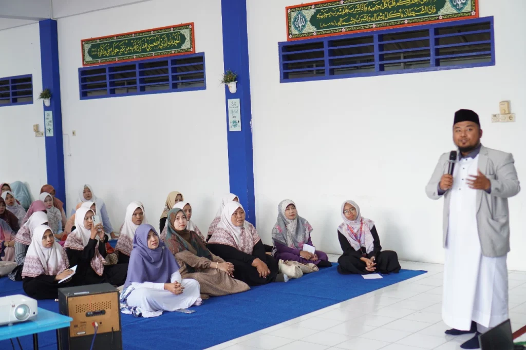Refleksi Diri Guru Muhammadiyah: Tanggung Jawab dan Keutamaannya
