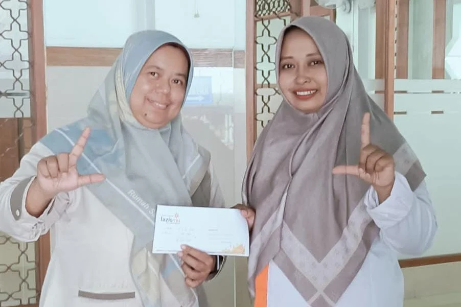 Lewat Lazismu, RS Islam Aminah Blitar Tasyarufkan Zakat Fitrah Karyawan