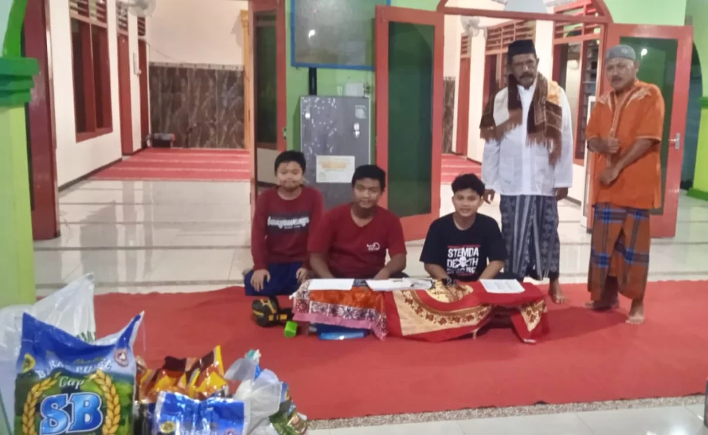 Panitia Amil Zakat Fitrah Masjid Al-Huda Genteng Tasyarufkan 451,6 Kg Beras