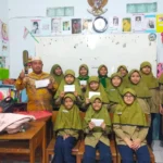 SD Muhammadiyah 22 Surabaya Galang Donasi Palestina, Mendidik Cinta Damai
