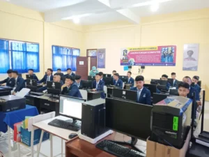 ‎Begini Hari Pertama Ujian Berbasis Komputer SMK Muhammadiyah 9 Gambiran