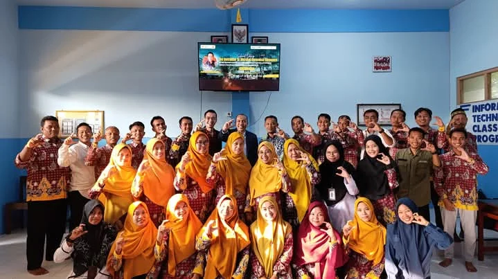 Guru Mamsaka Antusias Ikuti Pelatihan AI bersama Marshall Cavendish Singapore