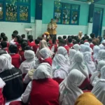 Dari Tausiyah Lucu Hingga Bagi – Bagi Kue Lebaran, Ini Cara Siswa SD Mumtaz Rayakan Halalbihalal