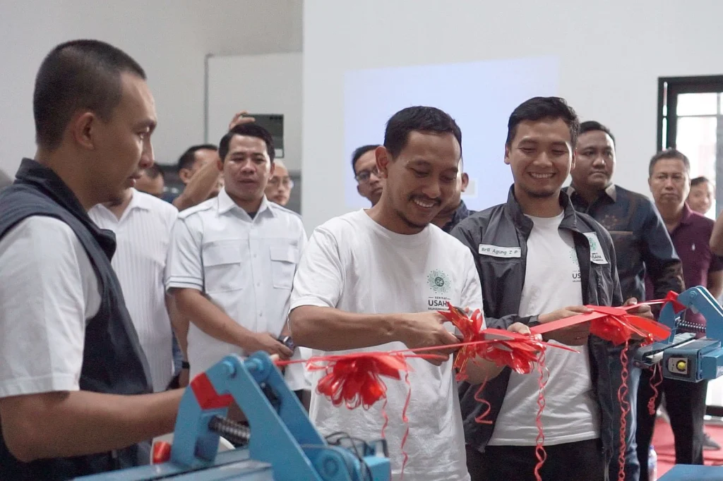 ESNow: Pabrik Es Tube Kristal Berkualitas Milik Pengusaha Muhammadiyah Resmi Diluncurkan