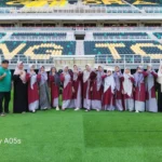 Santri PPEM Kuatkan Jalur Langit di Kandang Persebaya