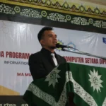 Wisuda Program Keterampilan Komputer Mamsaka: Tekankan Etika Digital, Kepala Madrasah Apresiasi Wisudawan