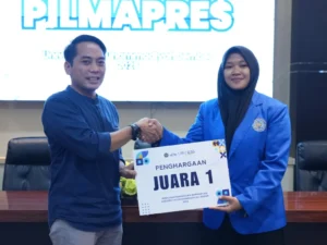 Dari Dojo ke Panggung Akademik: Zinatul Hayati Juarai Pilmapres Unmuh Jember 2025
