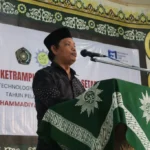 Wali Santri di Wisuda Komputer Mamsaka: Canggih Teknologi Harus Diimbangi Hidup Sosial
