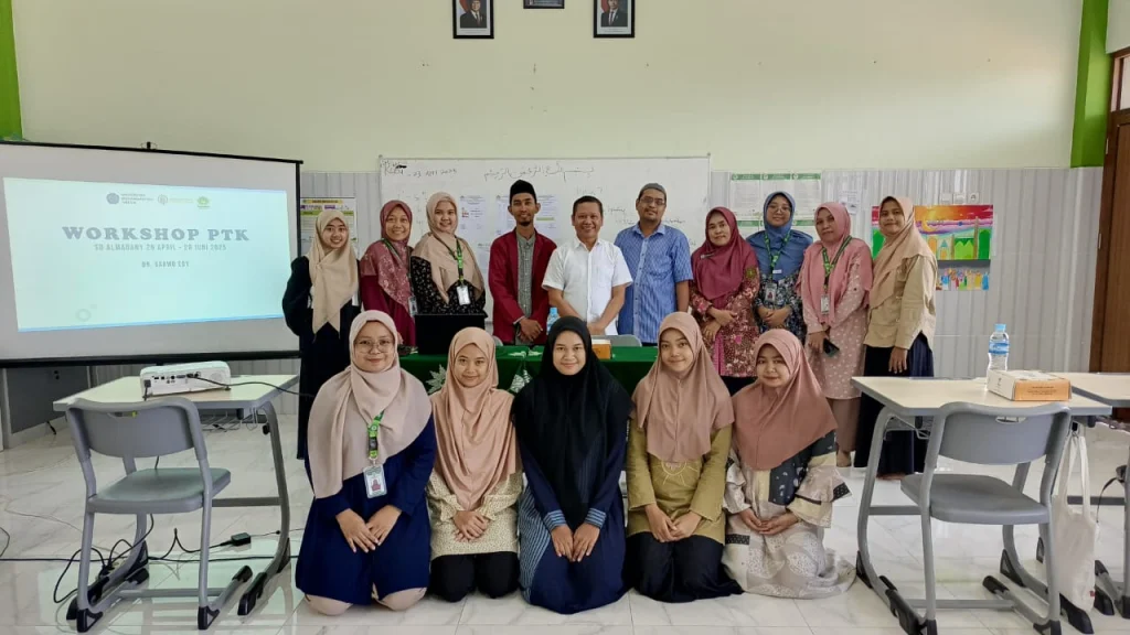 Berjalan Interaktif, Workshop PTK SD Almadany Sukses Digelar