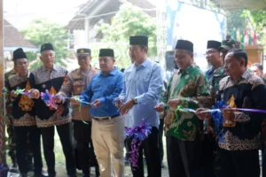Klinik Muhammadiyah Modo diresmikan Bupati YES