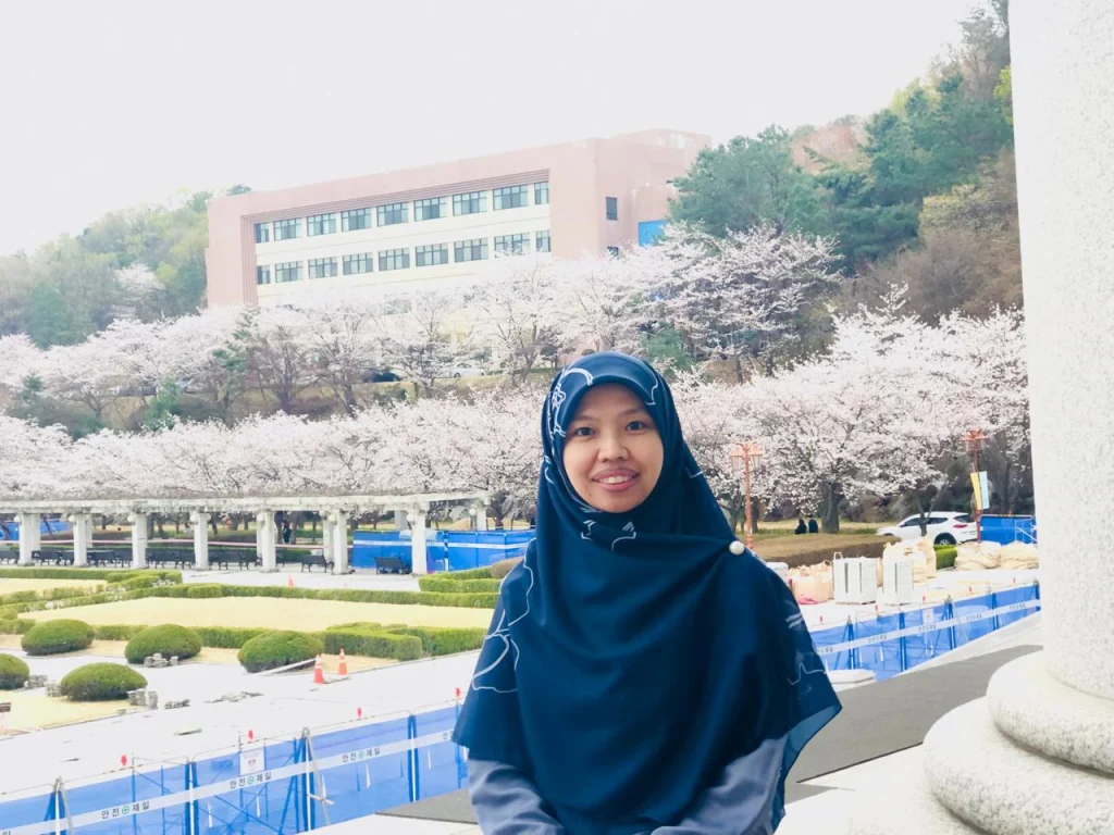 Menengok Diani, Dosen UMM yang Teliti Otot Lansia di Korea