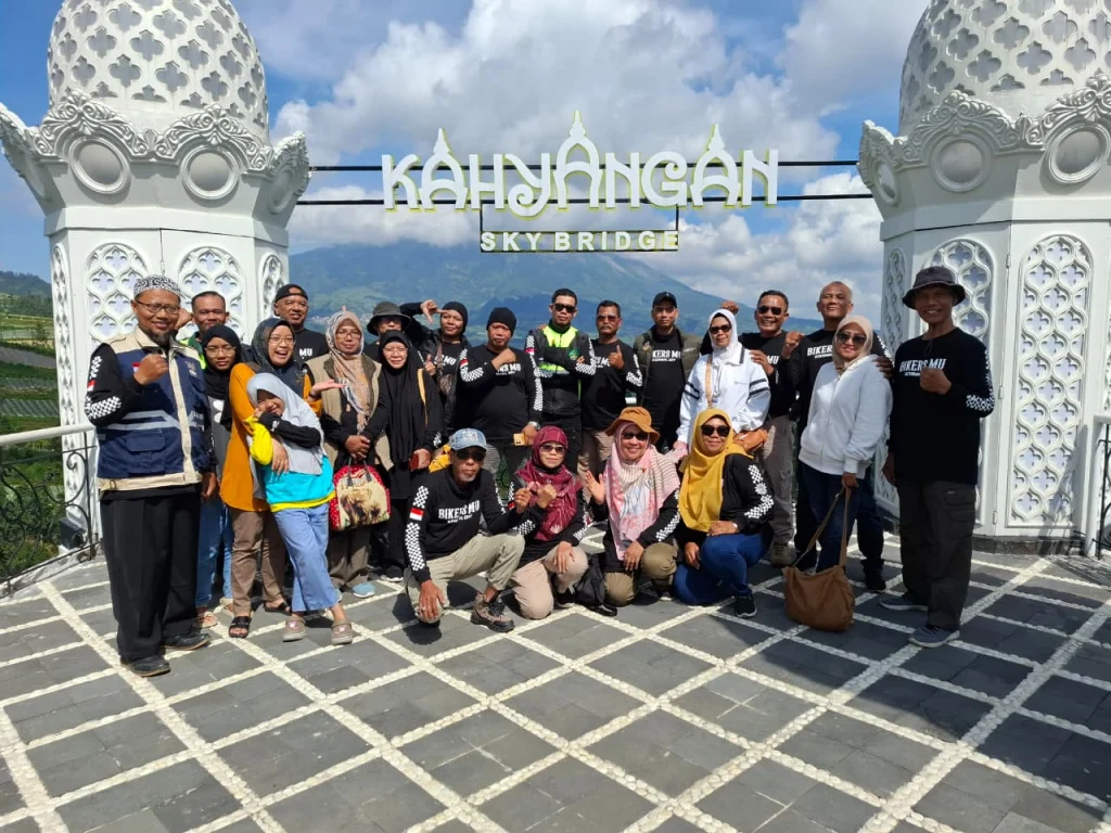 BikersMu Korwil DIY Gelar Halal Bi Halal dan Touring Dakwah ke Tol Kahyangan