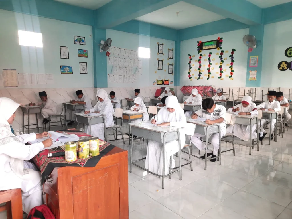 SD Muwri Gresik Gelar UAM Ismuba: Ukur Capaian dan Karakter Islami Siswa
