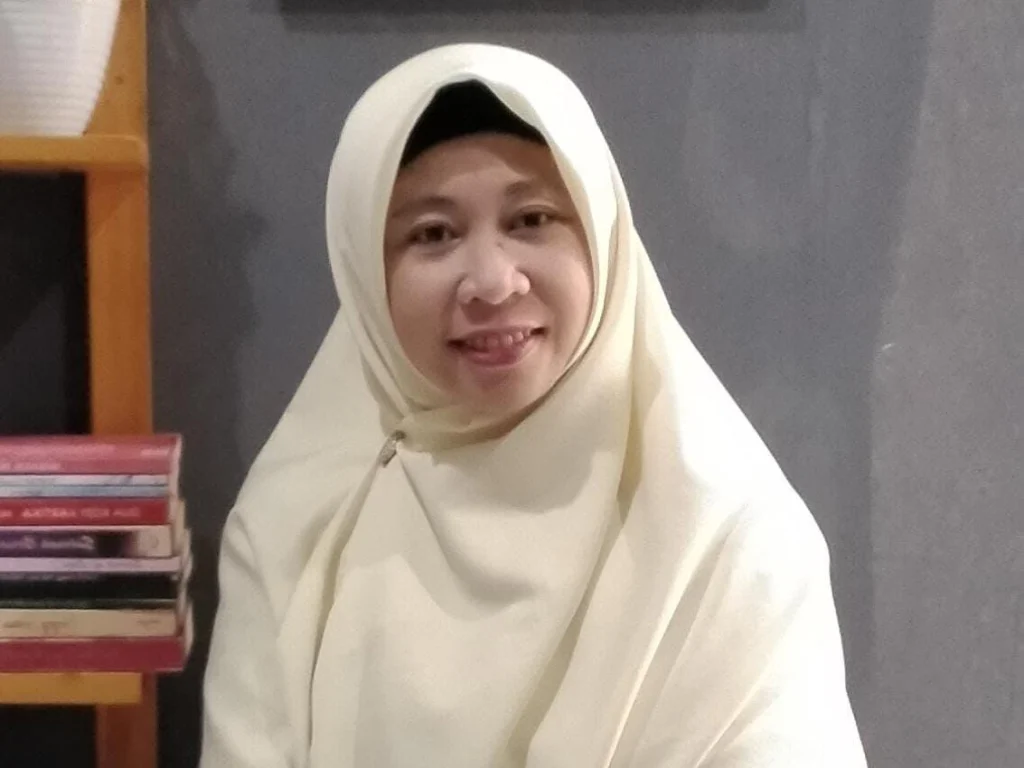 Ayunda Anis Ulfiyatin, Dosen STIQSI Lamongan, Raih Penghargaan Muballighat Terbaik PDNA Lamongan