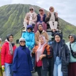 Menyapa Fajar di Bromo: Tadabur Alam IGABA Nglegok Sarat Makna Spiritual dan Edukasi